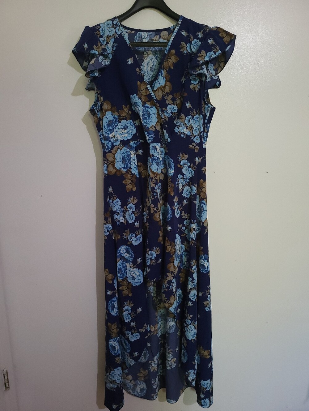 Blue Floral High-Low Maxi Dress with Butterfly Sleeves Size L